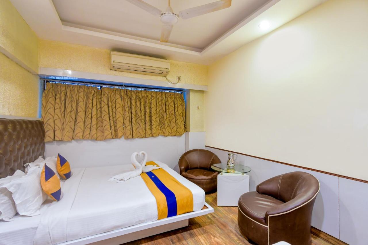Hotel N S International Calcutta Buitenkant foto
