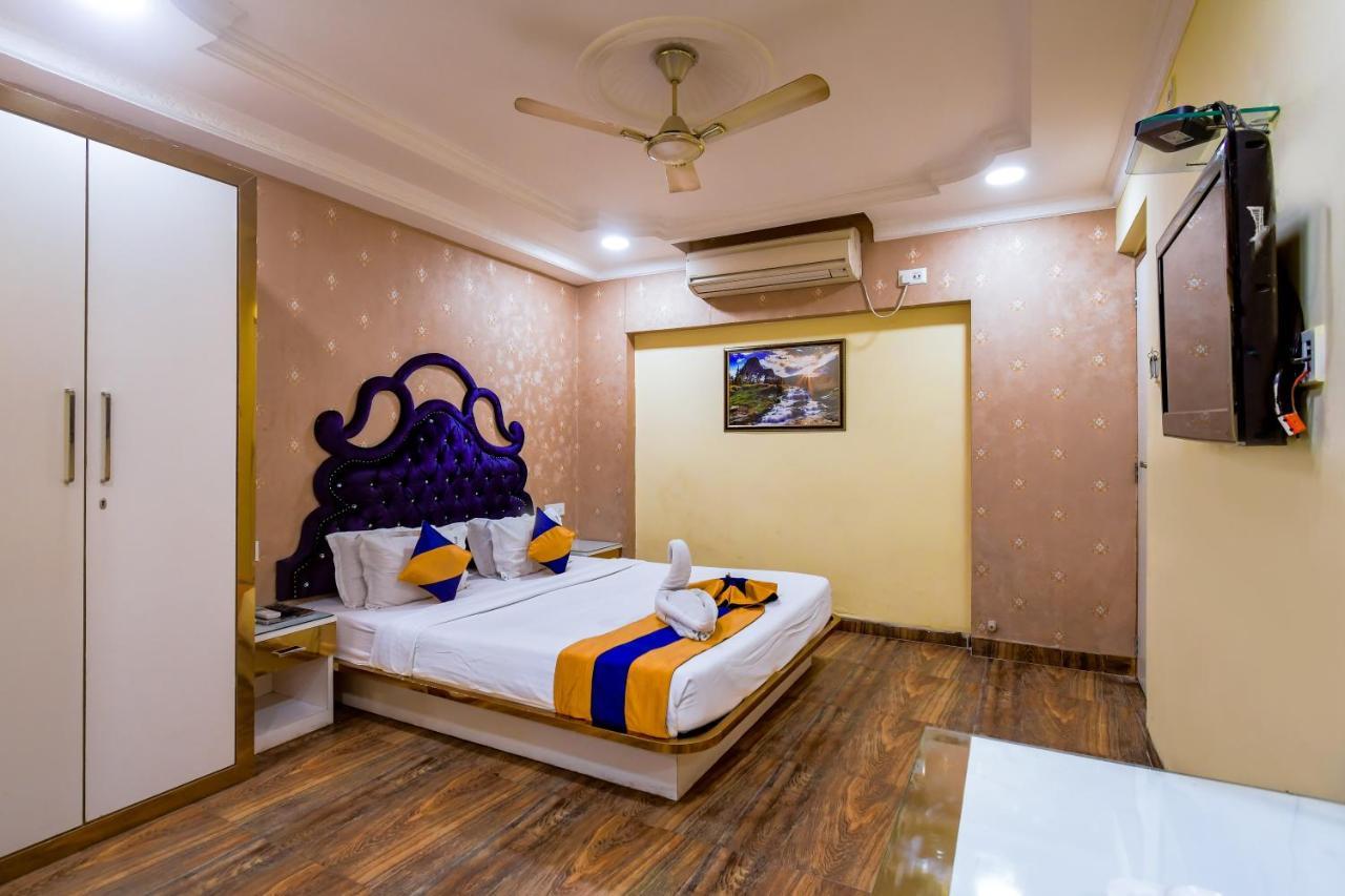 Hotel N S International Calcutta Buitenkant foto