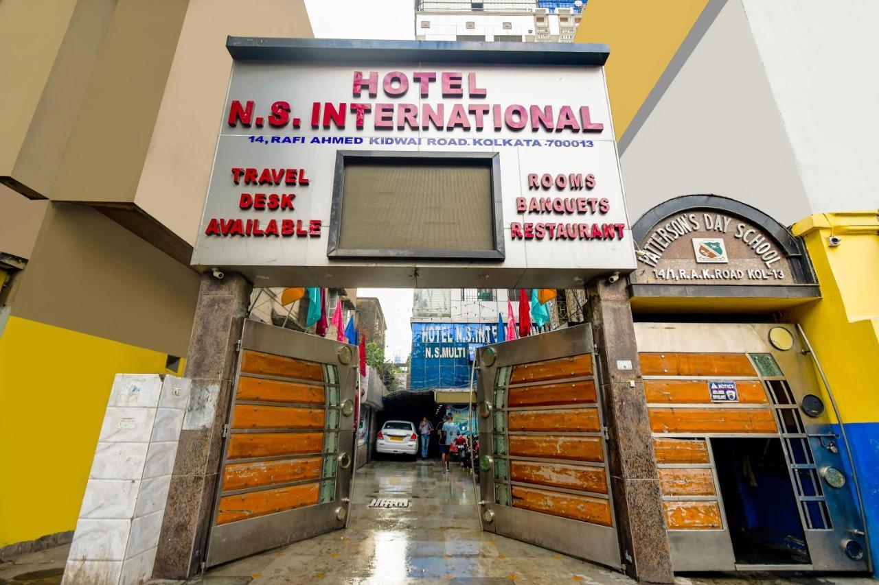 Hotel N S International Calcutta Buitenkant foto